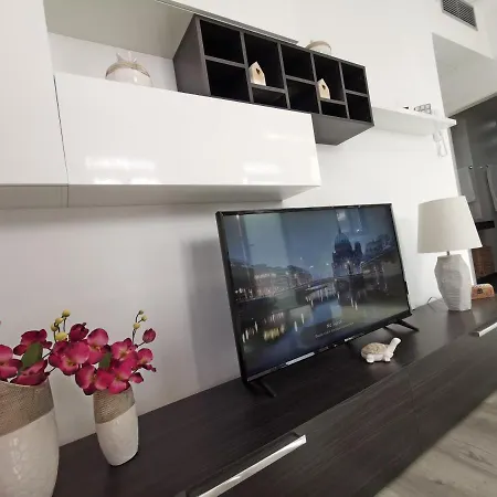 Apartment Charming In - Lazareto